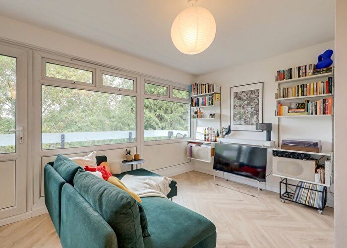 1 Bedroom Property For Sale In Sydenham Hill, Forest Hill, London, SE23