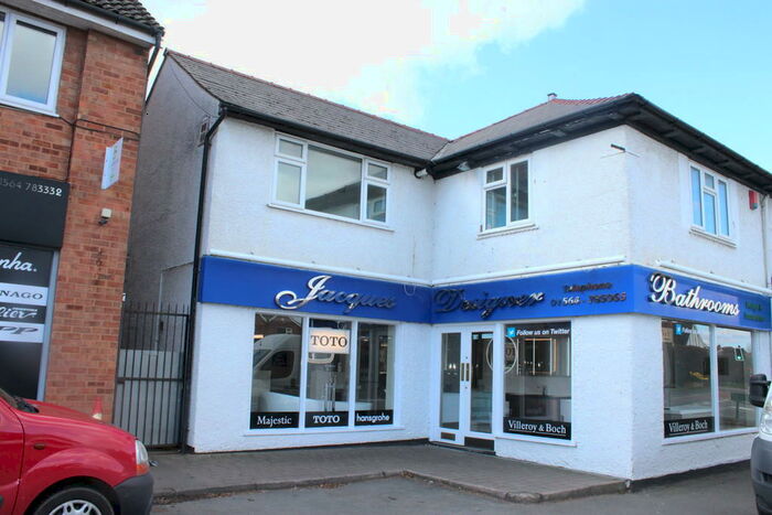 3 Bedroom Apartment To Rent In Stratford Road, Hockley Heath, B94