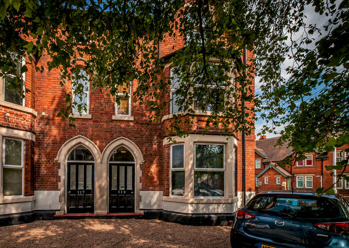 2 Bedroom Apartment To Rent In Musters Road, West Bridgford, NG2