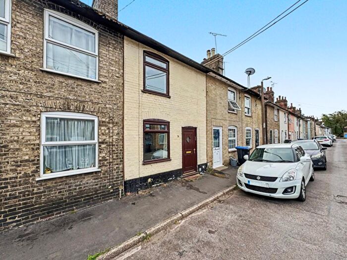 2 Bedroom Terraced House For Sale In Regent Street, Stowmarket, IP14