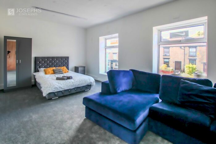 1 Bedroom Flat To Rent In Eden Street, Bolton, BL1