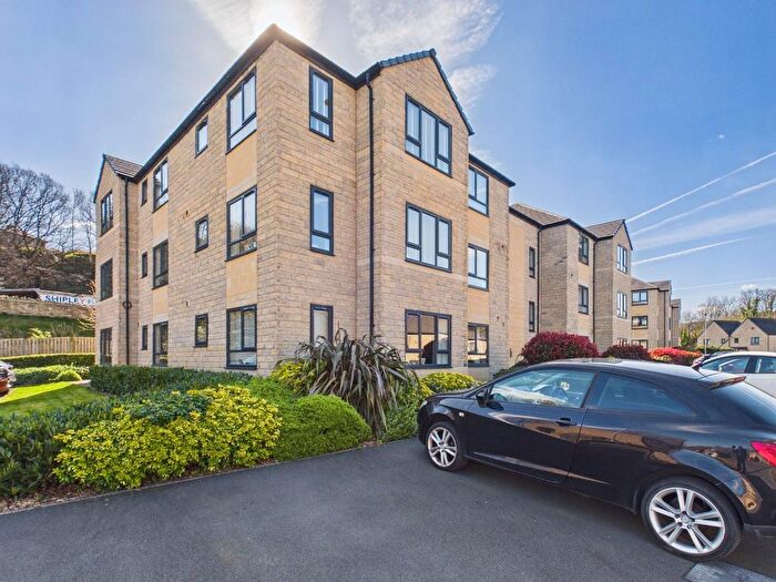 1 Bedroom Flat For Sale In Beck View Way, Shipley, BD18