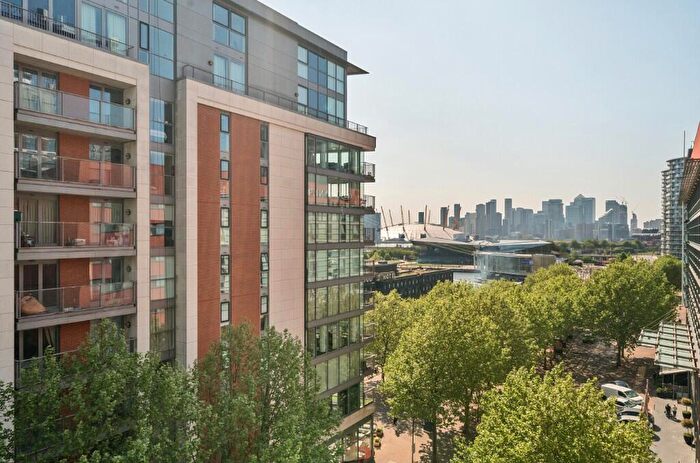 2 Bedroom Apartment To Rent In Western Gateway, London, E16