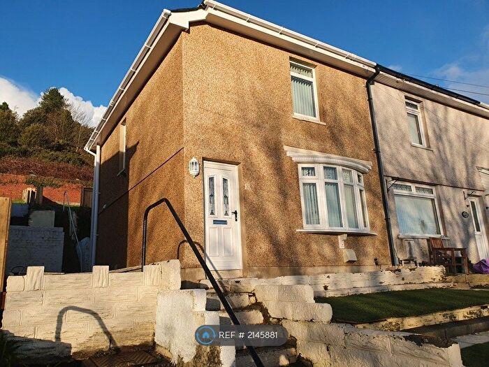 3 Bedroom End Terrace House To Rent In Gwynne Terrace, Swansea, SA1