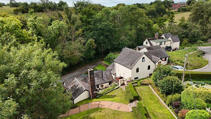 4 Bedroom Property For Sale In Nicholls Lane, Oulton, ST15
