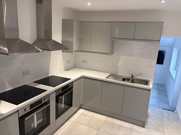 6 Bedroom Property To Rent In King Edwards Road, Brynmill, Swansea, SA1