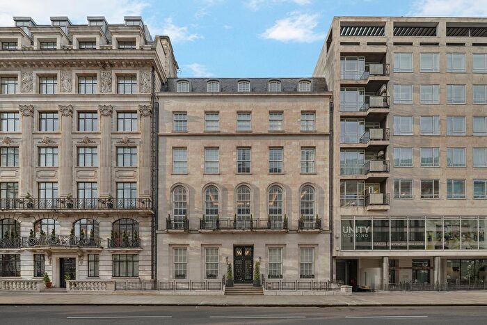 3 Bedroom Flat For Sale In Portland Place, London, W1B