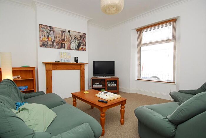 4 Bedroom House To Rent In Kensington Road, Plymouth, PL4