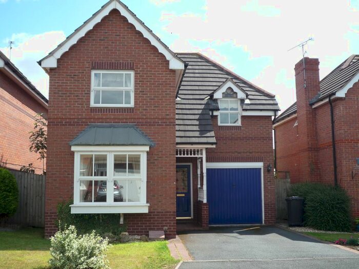 3 Bedroom Detached House To Rent In Canalside Close, Penkridge, Staffs, ST19