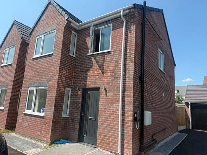 2 Bedroom Semi-Detached House To Rent In Scottgrave Lane, Gedling, NG4