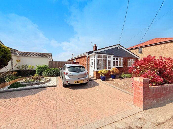 2 Bedroom Detached Bungalow For Sale In Princess Margaret Road, East Tilbury, RM18