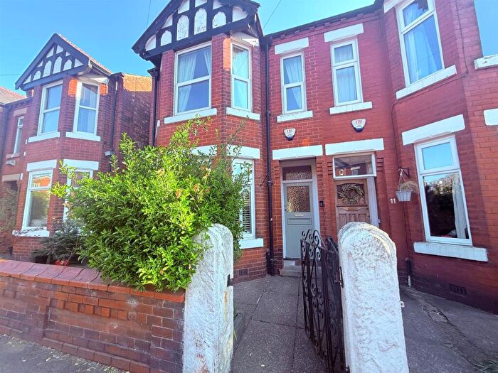 3 Bedroom Semi-Detached House To Rent In Sherborne Road, Stockport, SK3