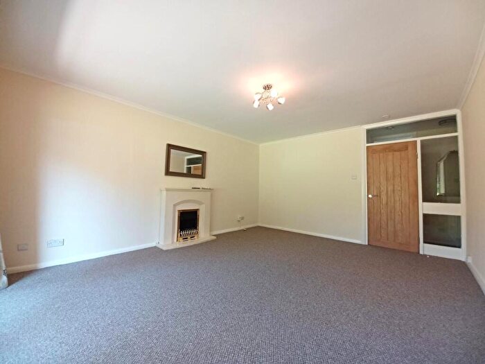 2 Bedroom Apartment To Rent In High Street, Weston, BA1