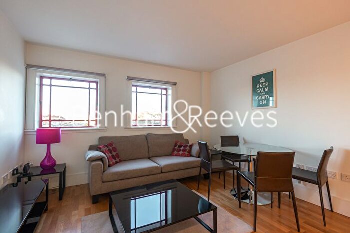 1 Bedroom Flat To Rent In Highbury Stadium Square, Highbury, N5