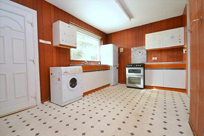 2 Bedroom Bungalow For Sale In Lomond Drive, Newton Mearns, Glasgow, G77