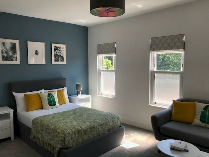 1 Bedroom Property To Rent In Oxford Road, Reading, Berkshire, RG30