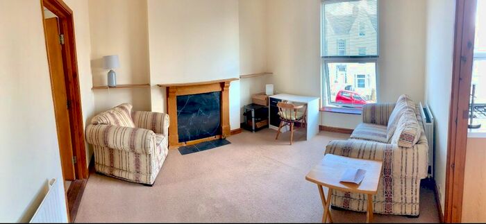 1 Bedroom Flat To Rent In Finsbury Terrace, Brynmill, Swansea, SA2