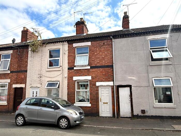 2 Bedroom Terraced House For Sale In King Street, Burton-On-Trent, DE14