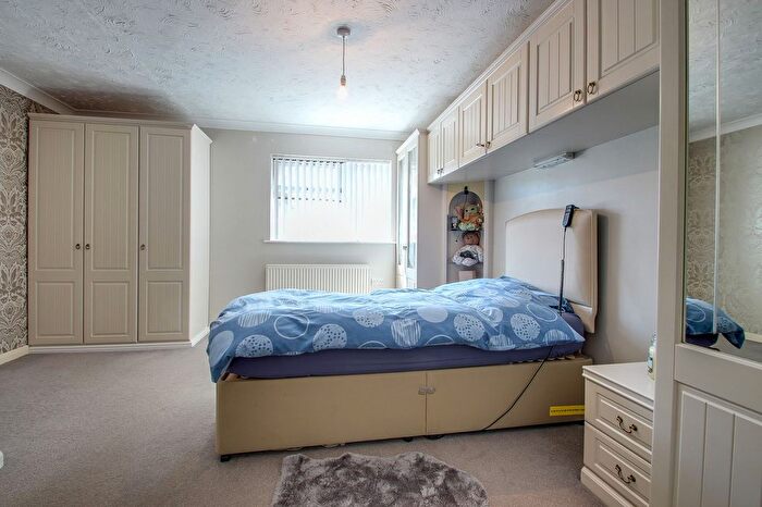 3 Bedroom Detached Bungalow For Sale In Lynn Road, Walpole Highway, PE14