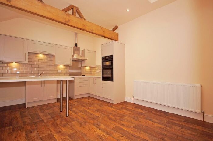 2 Bedroom Flat To Rent In Mornington Terrace, Harrogate, HG1