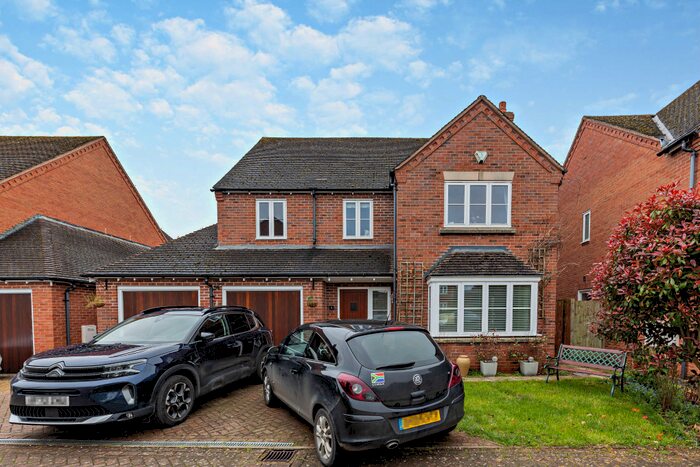 4 Bedroom Detached House For Sale In Bassa Road, Shrewsbury, SY4