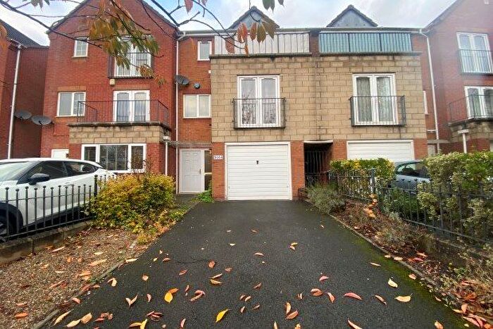 4 Bedroom Property To Rent In Willenhall Road, Wolverhampton, WV1