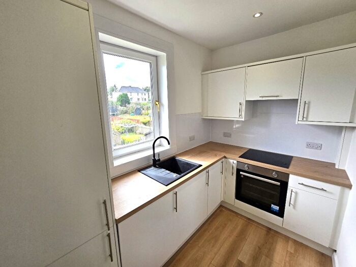 2 Bedroom Flat To Rent In Anderson Avenue, Woodside, Aberdeen, AB24