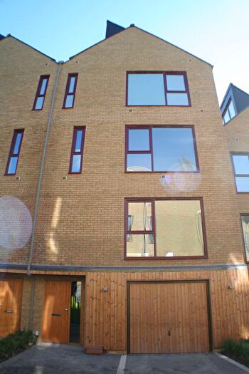 4 Bedroom Terraced House To Rent In Kings Mill Way, Denham, UB9
