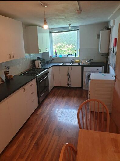 1 Bedroom House To Rent In Durbin Walk, Bristol, BS5