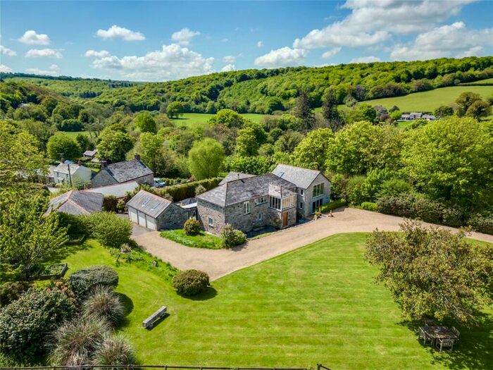 5 Bedroom Detached House For Sale In Tresarrett, Bodmin, Cornwall, PL30