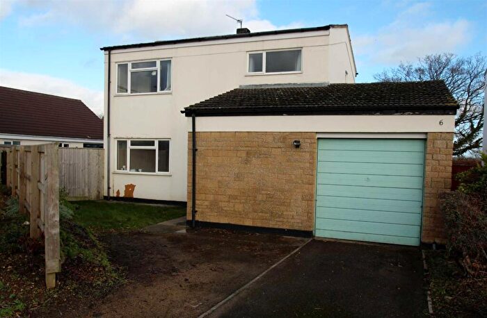 3 Bedroom Detached House To Rent In Holmeleaze, Steeple Ashton, Trowbridge, BA14