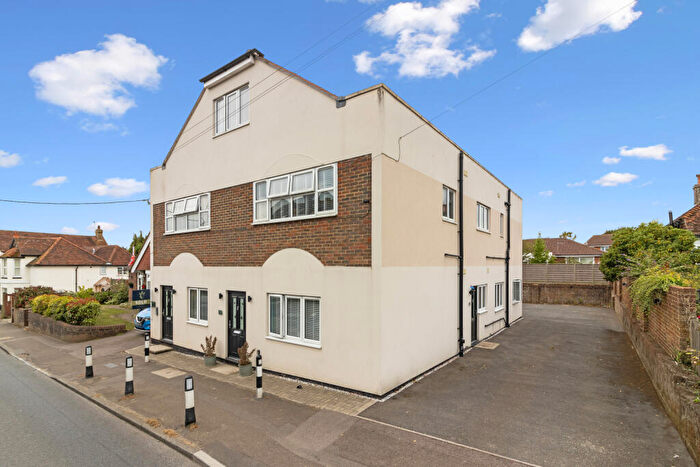1 Bedroom Flat For Sale In Alexandra House, West End, Herstmonceux, East Sussex, BN27