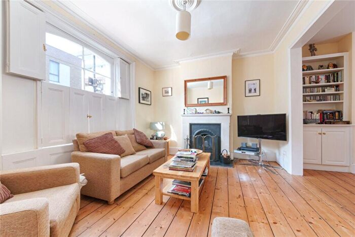 2 Bedroom Terraced House To Rent In Rector Street, Islington, N1