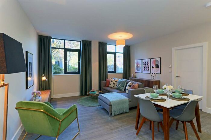 2 Bedroom Flat To Rent In Wrentham Street, Birmingham, B5