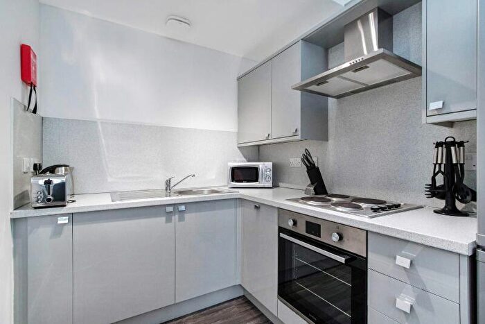 2 Bedroom Flat To Rent In Upper Grove Place, West End, Edinburgh, EH3