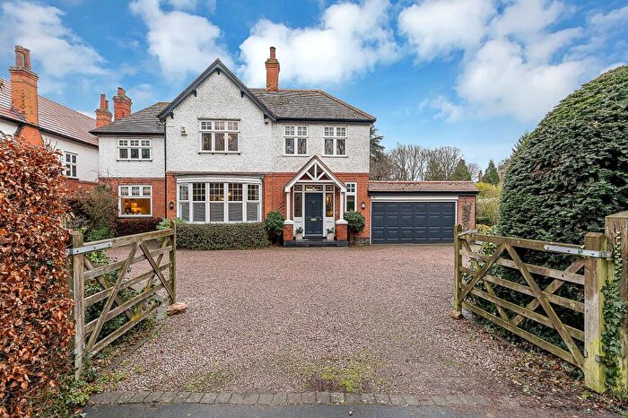 5 Bedroom Detached House For Sale In Woodhouse Road, Quorn, LE12