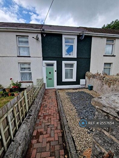 2 Bedroom Terraced House To Rent In High Street, Llandybie, Ammanford, SA18