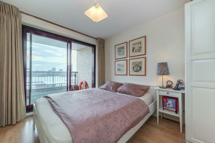 1 Bedroom Flat To Rent In Towerside, Wapping High Street, E1W