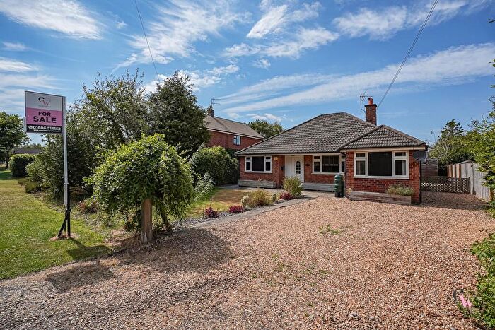3 Bedroom Detached Bungalow For Sale In Common Lane, Northwich, CW9
