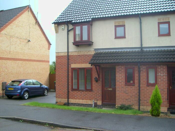 3 Bedroom Semi-Detached House To Rent In Leen Valley Way, Hucknall, NG15