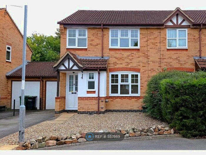 3 Bedroom Semi-Detached House To Rent In Cheltenham Drive, Chippenham, SN14