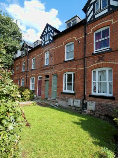 1 Bedroom Flat To Rent In Watt Close, Bromsgrove, B61