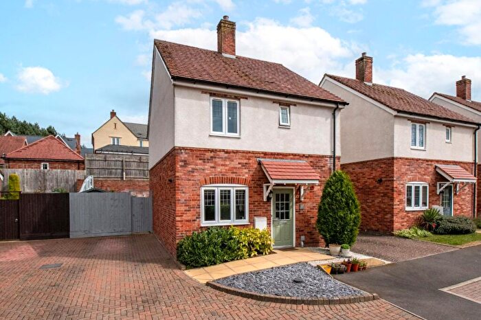 3 Bedroom Detached House For Sale In Maurice Close, Hagley, Stourbridge, Worcestershire, DY9