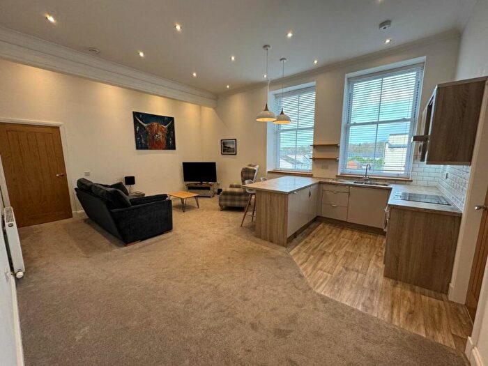 1 Bedroom Flat To Rent In A Loch Street, Townhill, Dunfermline, KY12