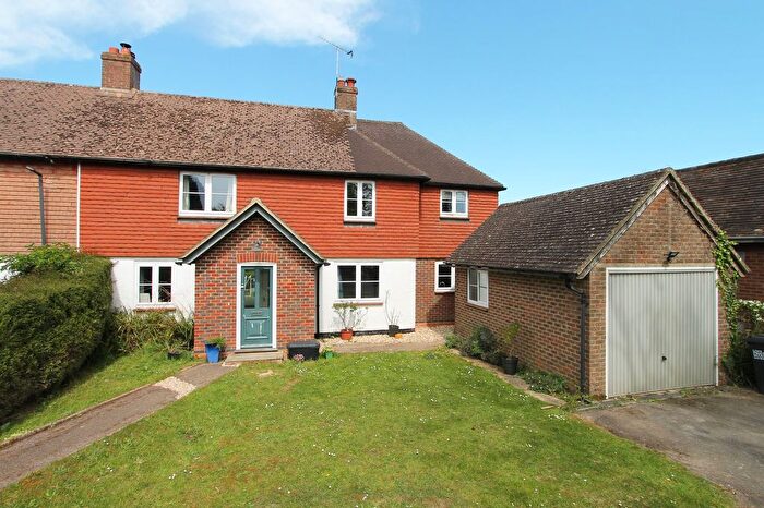 4 Bedroom Semi-Detached House For Sale In High Street, Flimwell, TN5