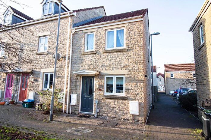 2 Bedroom End Of Terrace House To Rent In Marleys Way, Frome, BA11