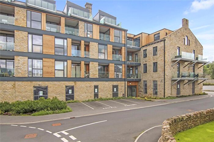 2 Bedroom Flat For Sale In Horace Mill, Cononley, BD20