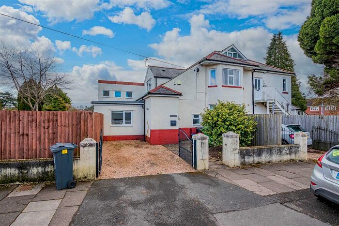 2 Bedroom Flat To Rent In Llantrisant Road, Llandaff, Cardiff, CF5