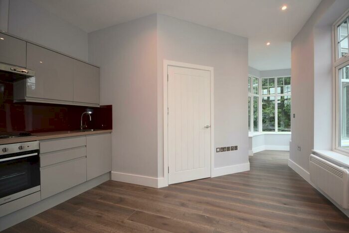 1 Bedroom Apartment To Rent In Hornminster Glen, Hornchurch, RM11