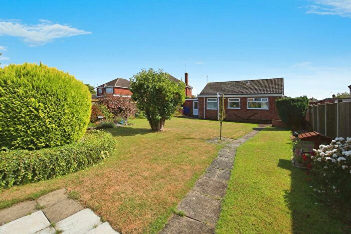 3 Bedroom Detached Bungalow For Sale In Cathedral Drive, Spalding, PE11